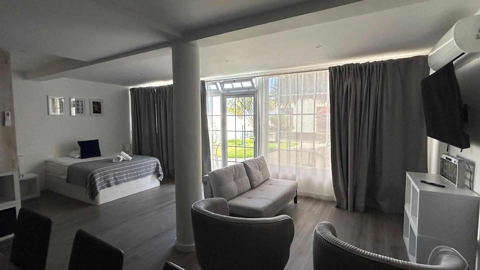 Residencial Pina Guest House Funchal   Funchal (Madeira)
